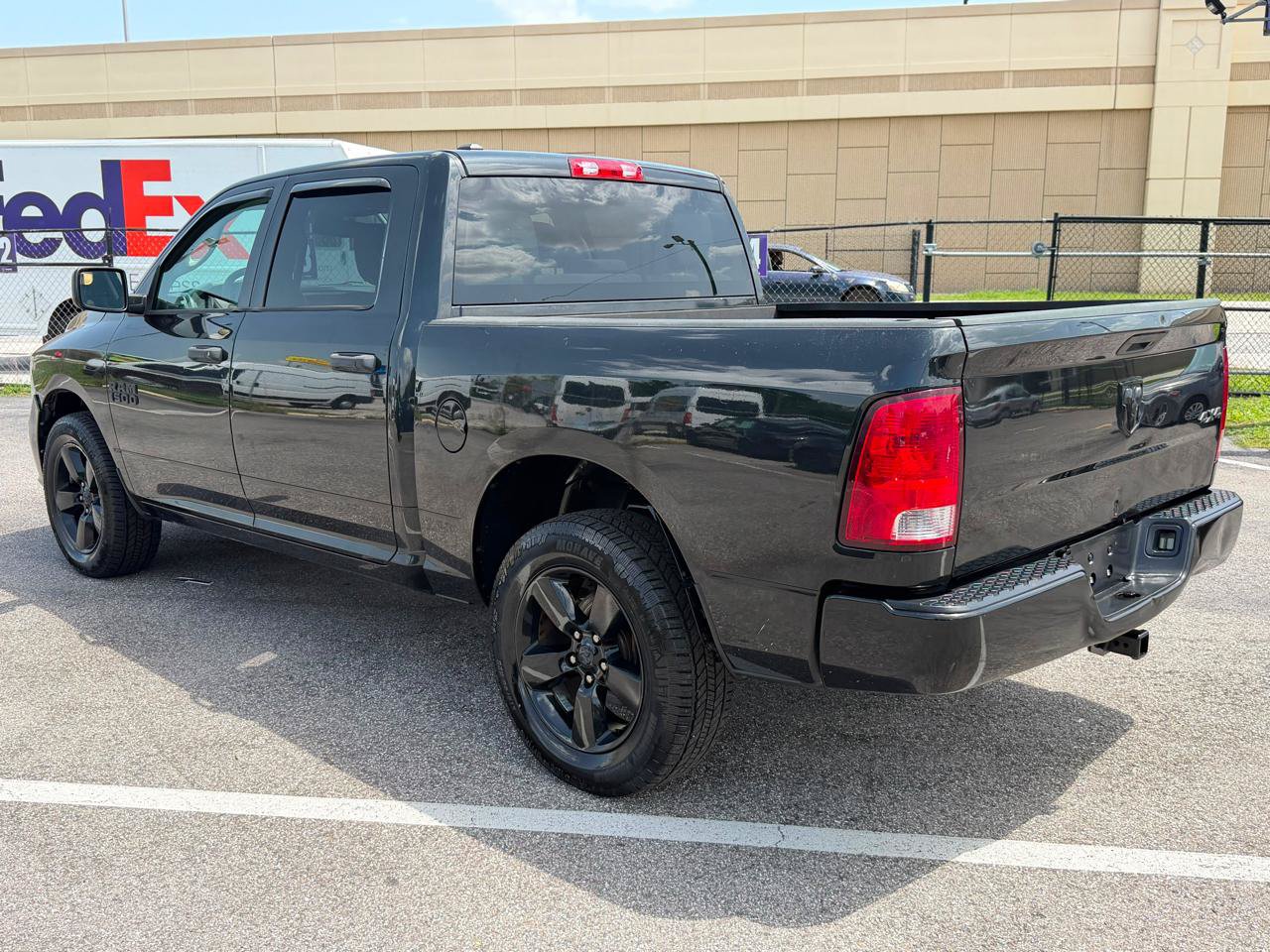 Used 2016 RAM 1500 Express w/ Black Ram 1500 Express Group AWD/4WD image 6