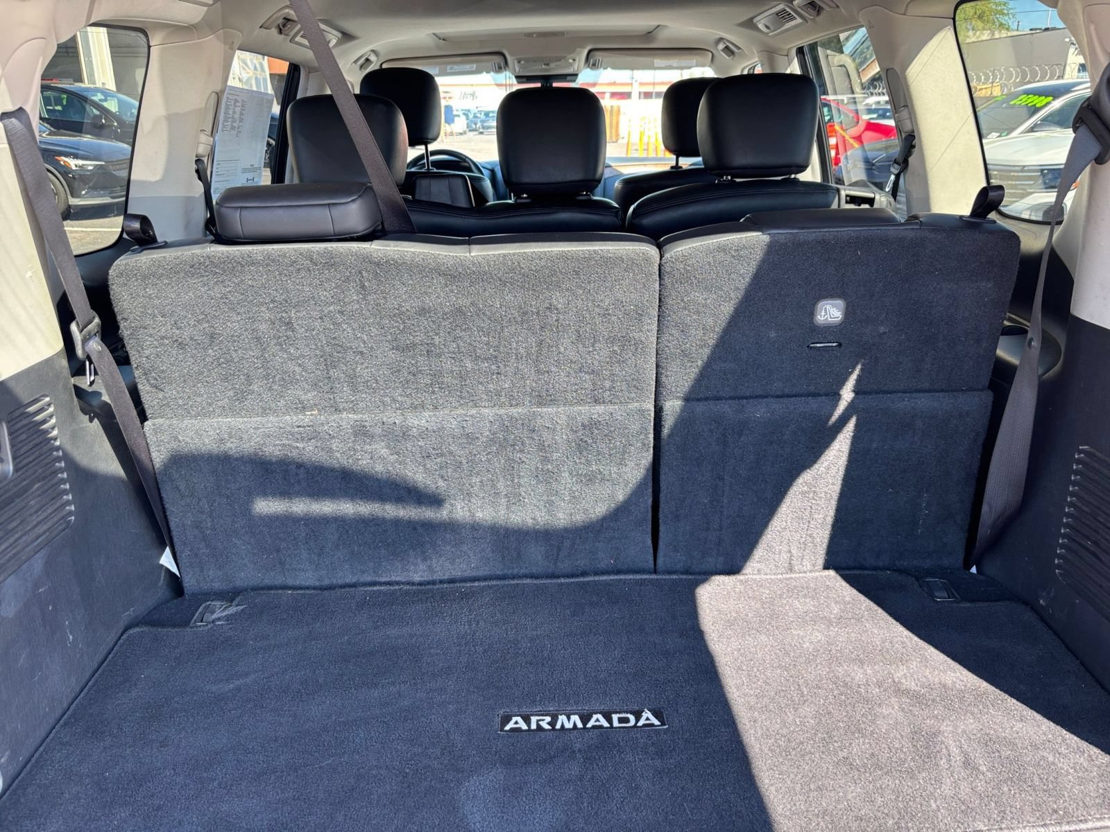 Used 2024 Nissan Armada SL RWD image 35