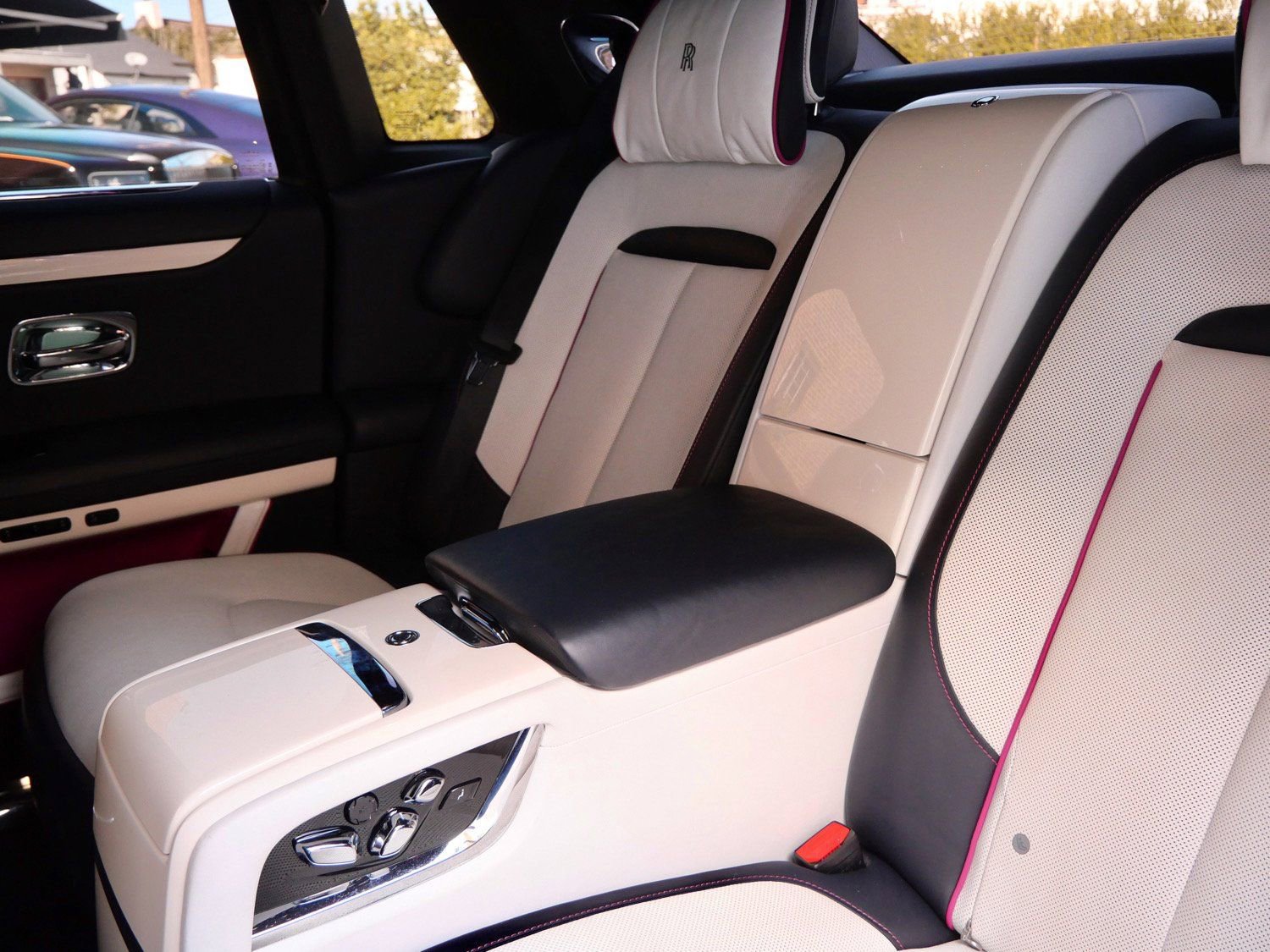 Certified 2021 Rolls-Royce Ghost image 24
