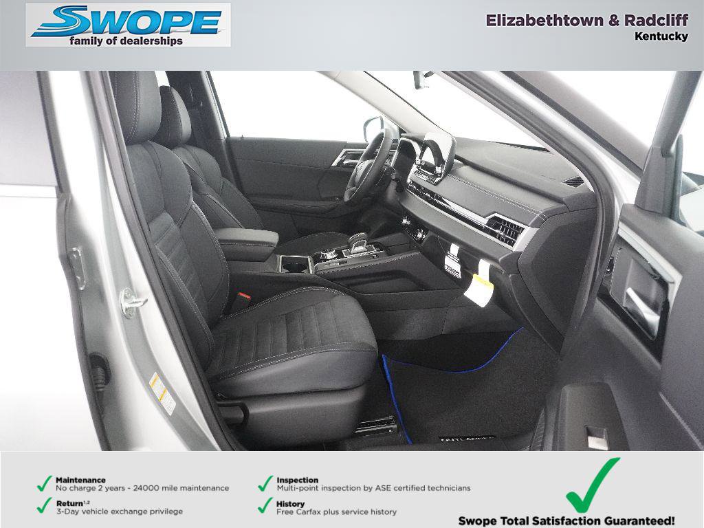 New 2025 Mitsubishi Outlander SE image 9