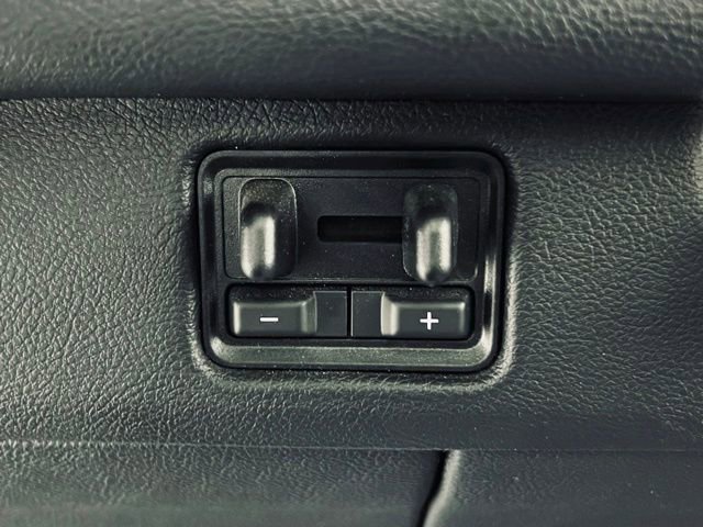 Used 2023 Lincoln Navigator Reserve w/ Equipment Group 201A image 29