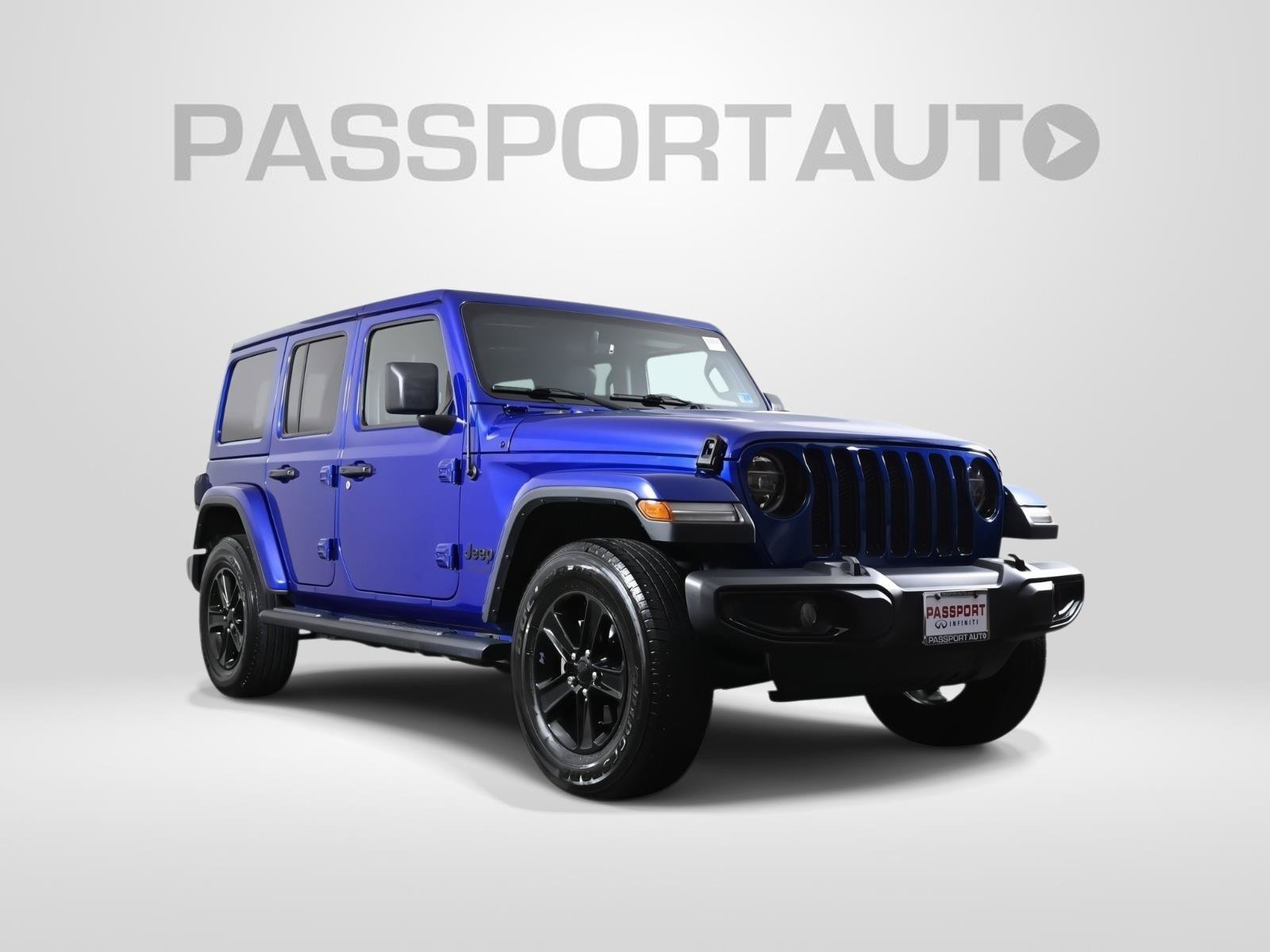 Used 2020 Jeep Wrangler Unlimited Sahara AWD/4WD image 3