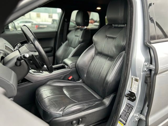 Used 2019 Land Rover Range Rover Evoque Landmark Edition image 14