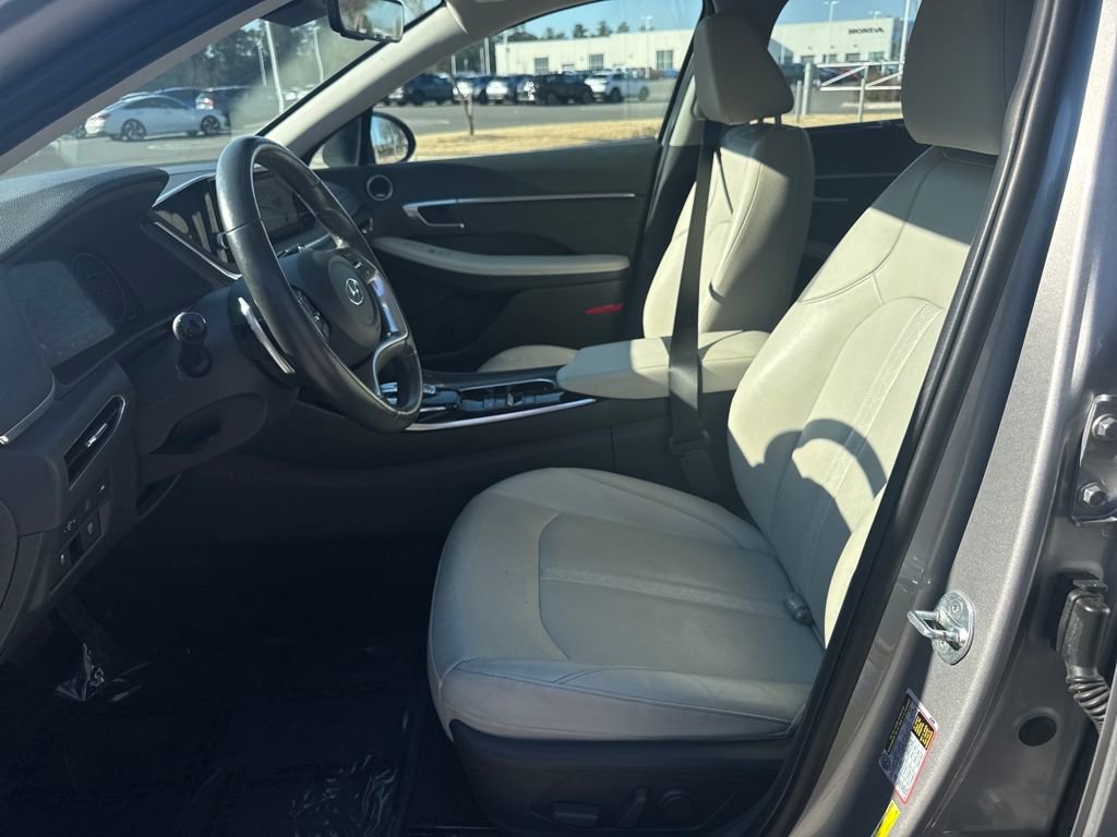 Used 2021 Hyundai Sonata Limited w/ Cargo Package image 20