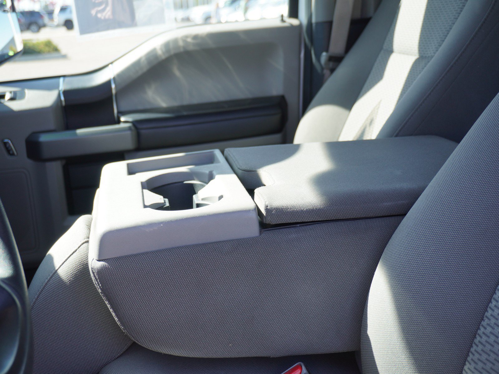 Used 2017 Ford F150 XLT RWD image 23