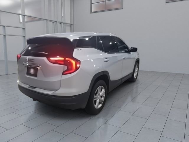 Used 2018 GMC Terrain SLE image 8