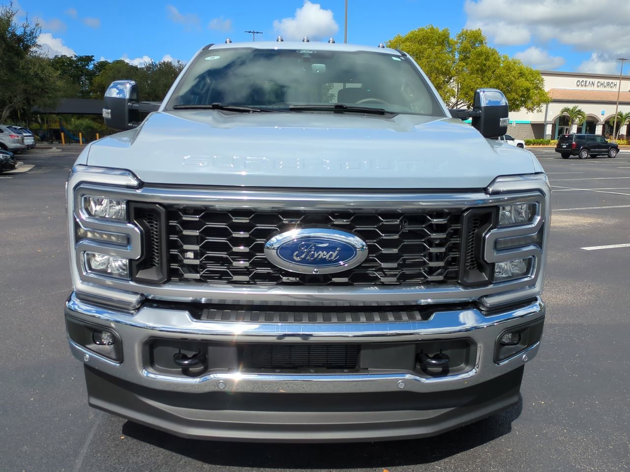 New 2026 Ford F350 4x4 Crew Cab DRW Super Duty image 9
