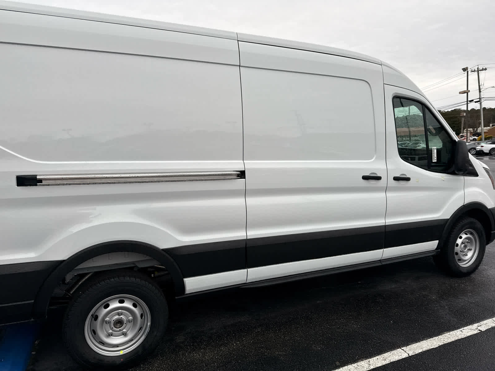Used 2025 Ford Transit 350 148 High Roof Extended w/ Load Area Protection Package image 23