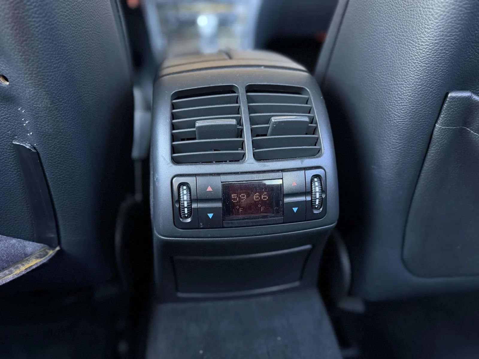 Used 2005 Mercedes-Benz E 500 Sedan image 35