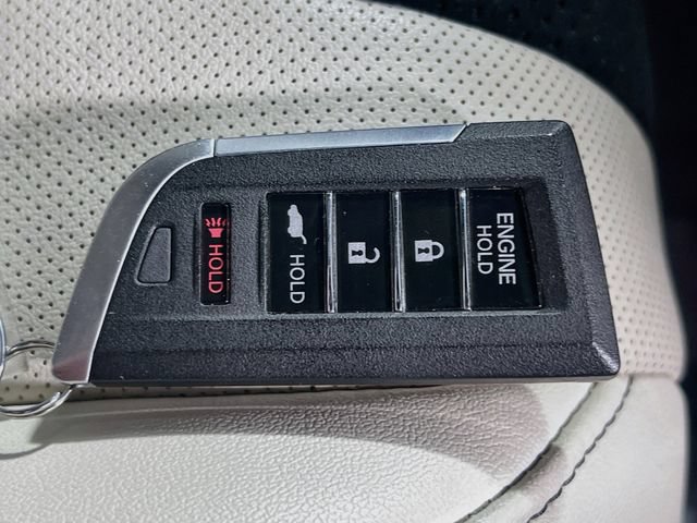 Used 2022 Acura MDX Type S AWD/4WD image 33