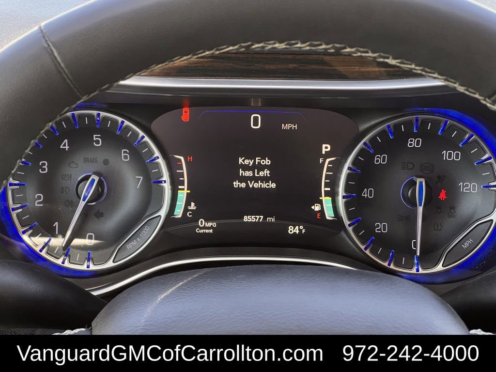 Used 2023 Chrysler Pacifica Limited image 16