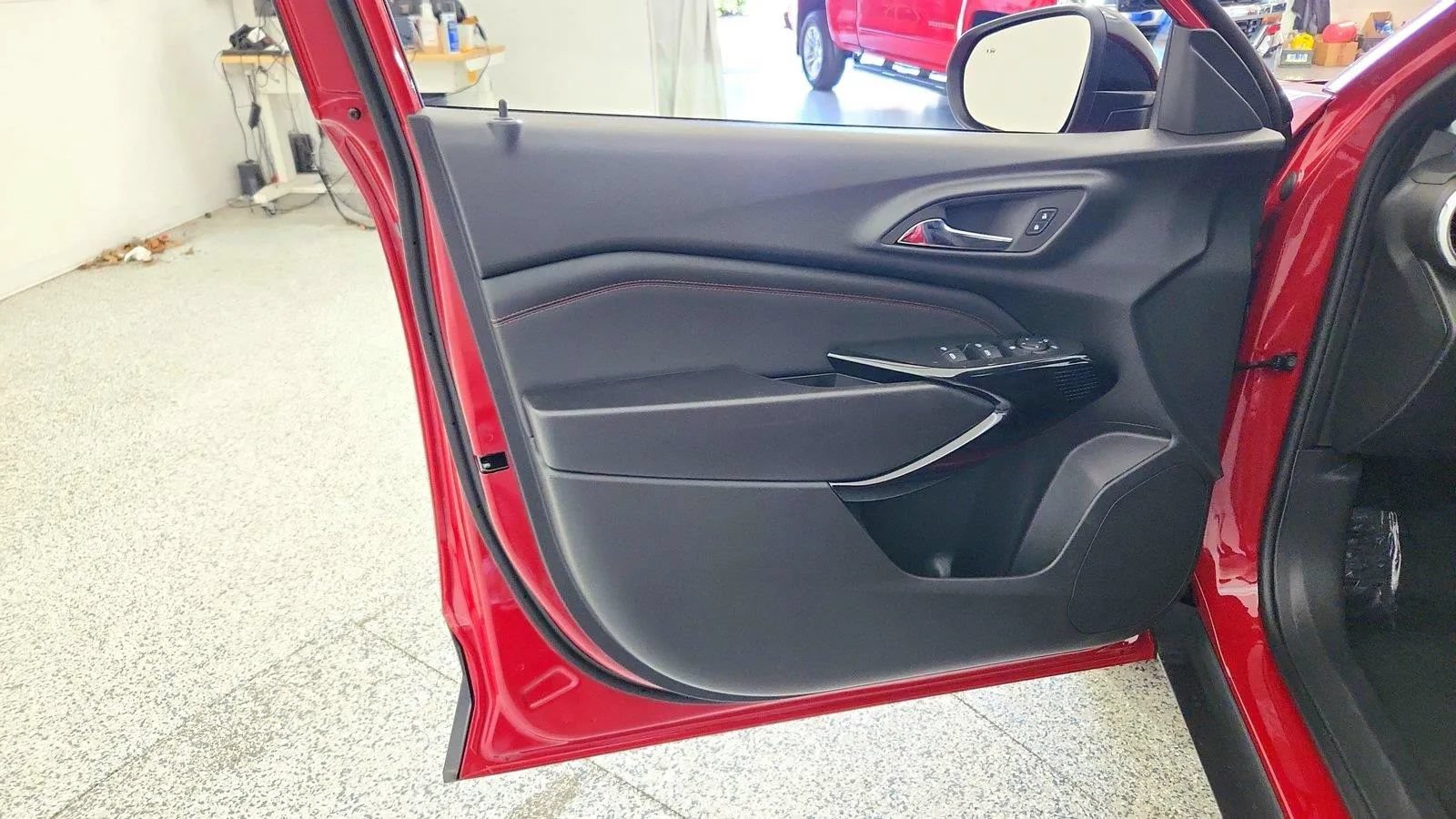 New 2026 Chevrolet Trax RS w/ Driver Confidence Package FWD image 41