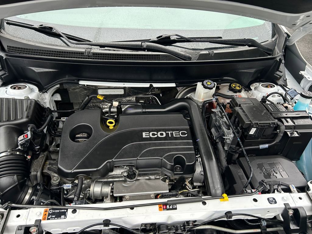 Used 2022 GMC Terrain SLE w/ Driver Convenience Package image 29