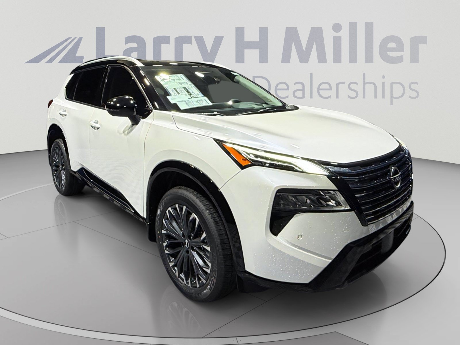 New 2026 Nissan Rogue Platinum w/ Tech Package AWD/4WD image 7