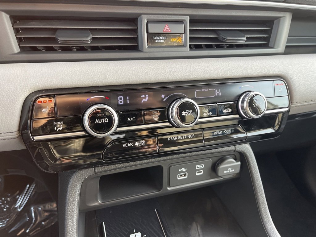 New 2025 Honda Pilot EX-L image 10