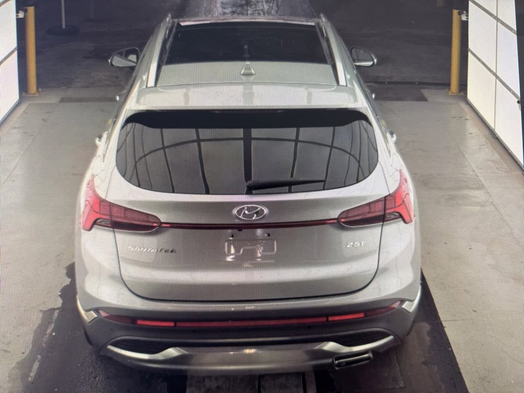 Used 2023 Hyundai Santa Fe Limited image 10