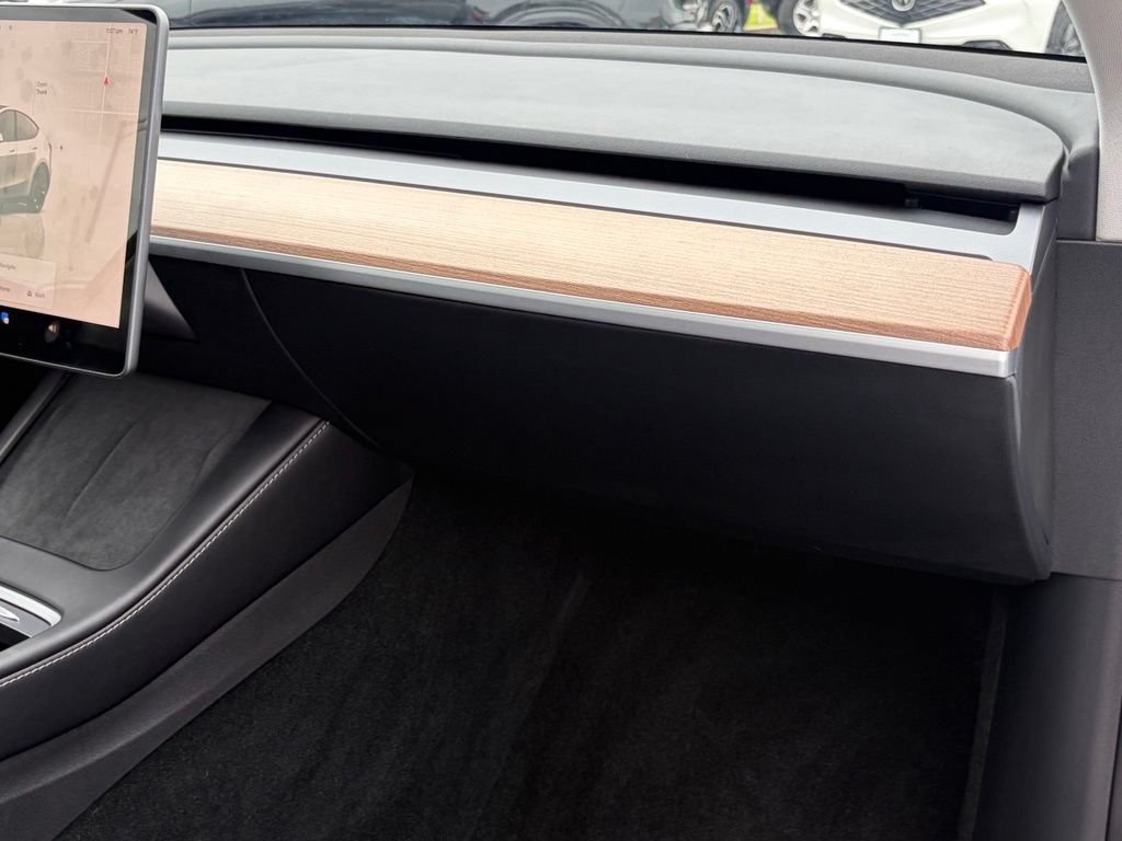 Used 2023 Tesla Model Y Long Range AWD/4WD image 15