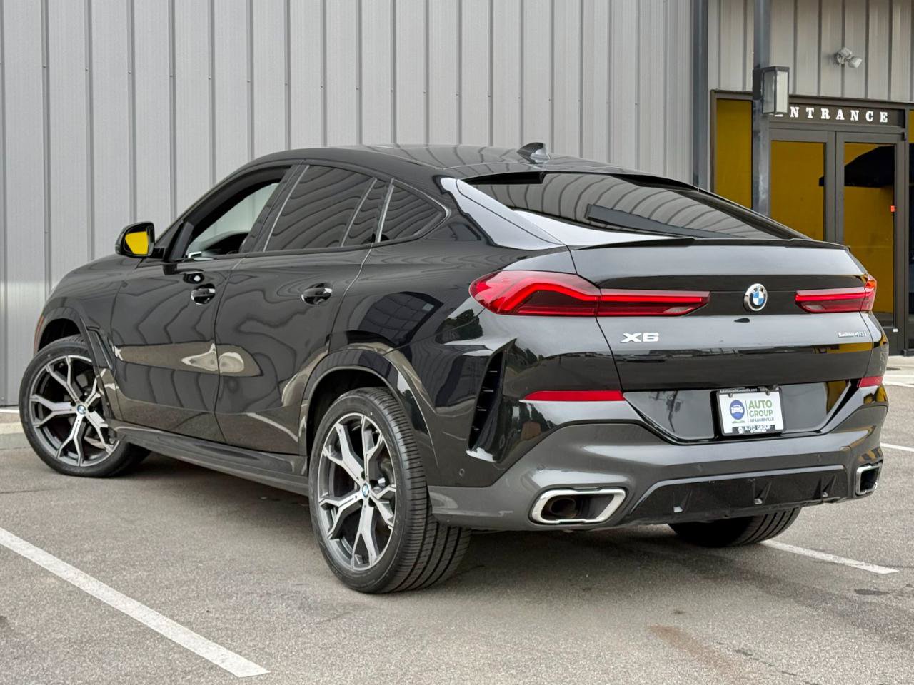 Used 2020 BMW X6 sDrive40i w/ M Sport Package RWD image 7