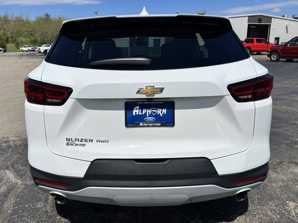 Used 2023 Chevrolet Blazer LT AWD/4WD image 33