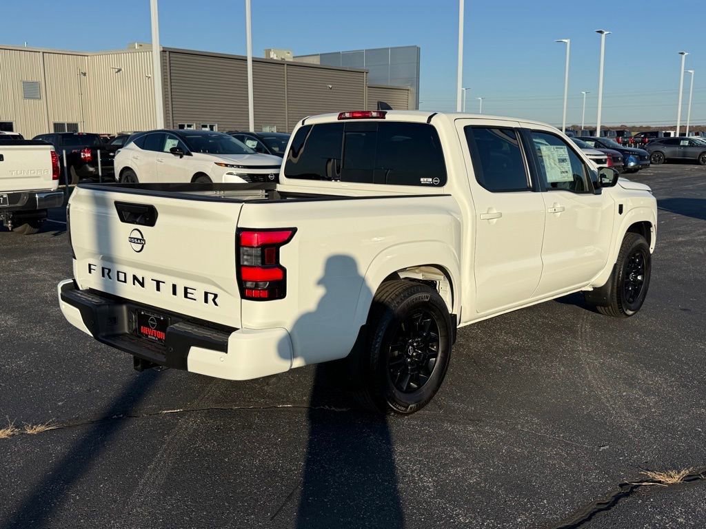 New 2026 Nissan Frontier SV w/ SV Convenience Package RWD image 4