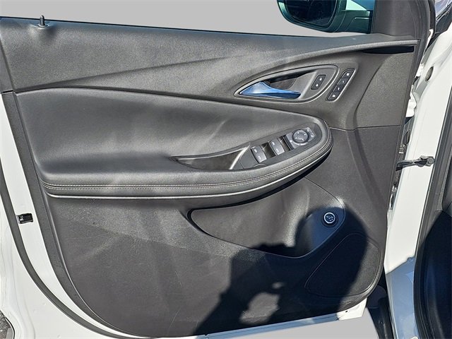 Certified 2022 Buick Encore GX Essence w/ Advanced Technology Package image 27