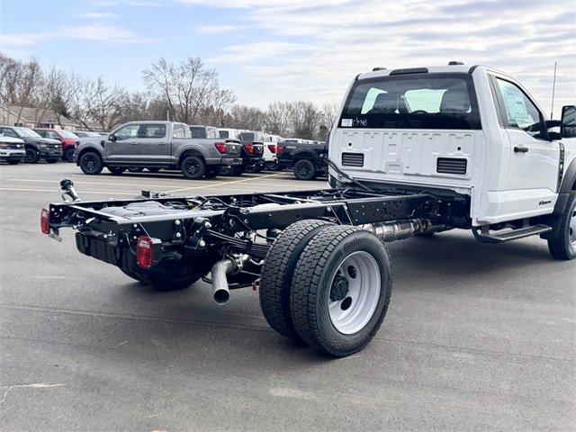 New 2025 Ford F550 4x4 Regular Cab Super Duty image 13
