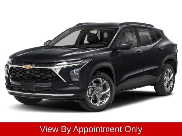 Used 2025 Chevrolet Trax LS FWD image 1