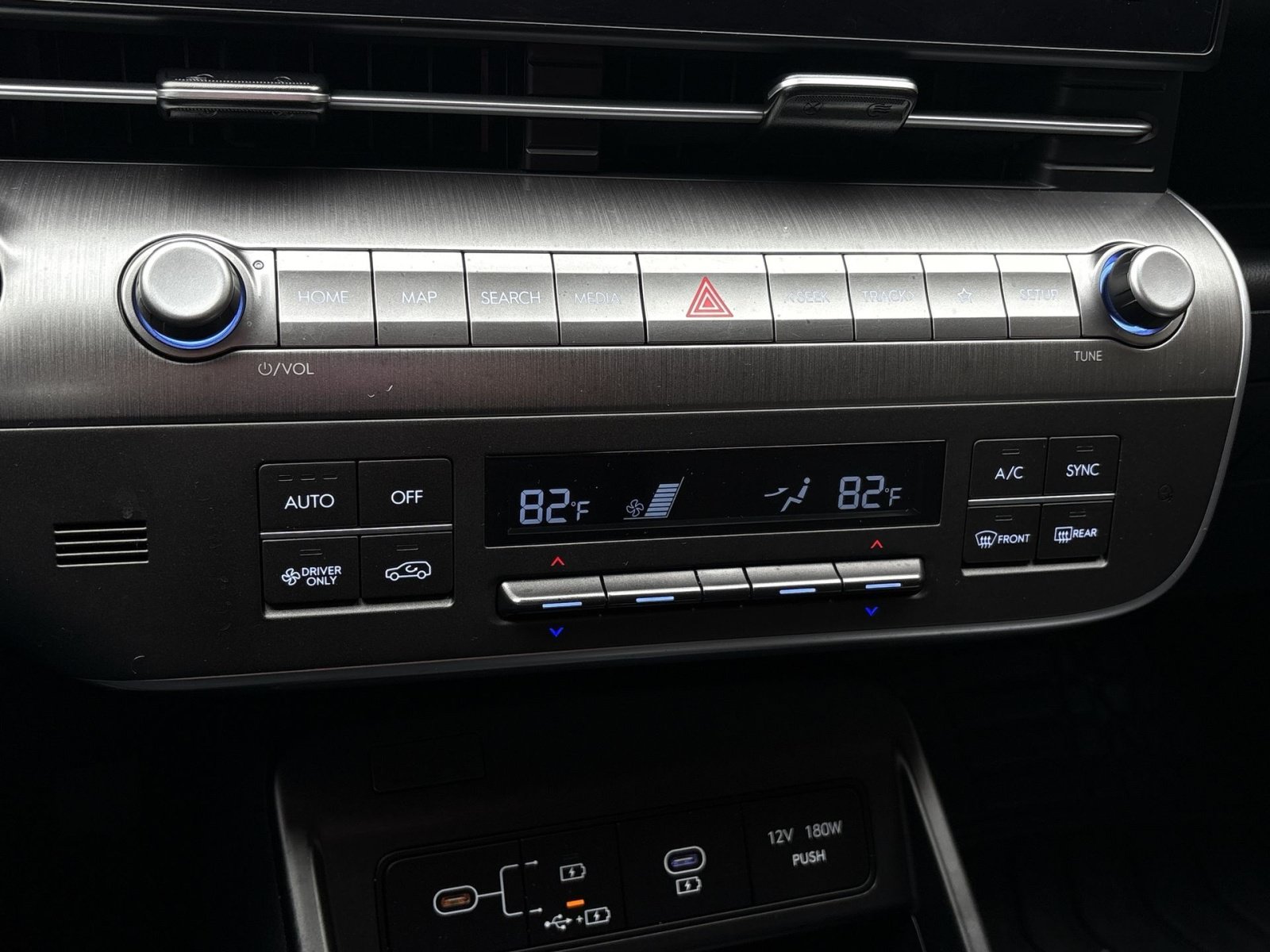 Certified 2024 Hyundai Kona SEL FWD image 21