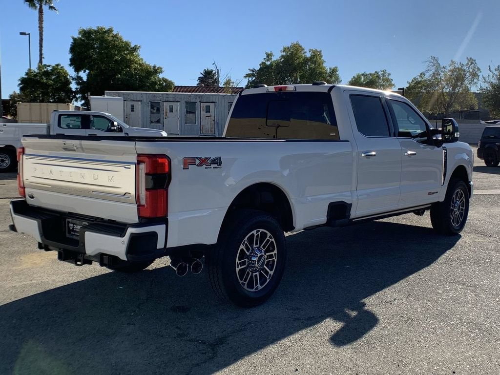 New 2026 Ford F350 Platinum w/ Platinum Plus Package AWD/4WD image 18
