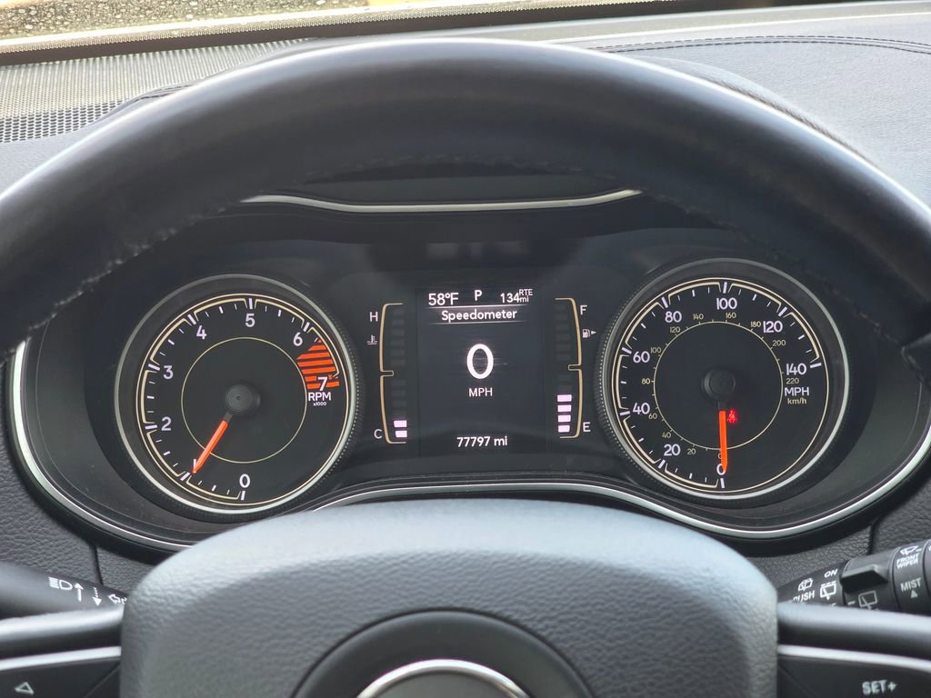 Used 2019 Jeep Cherokee Latitude Plus image 20