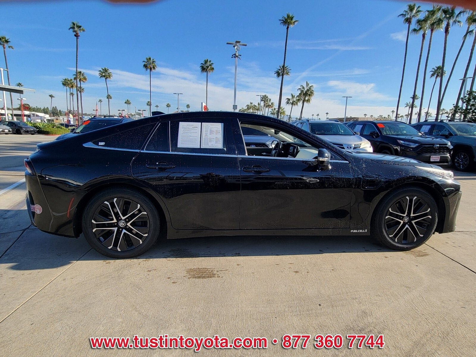 Used 2023 Toyota Mirai image 3