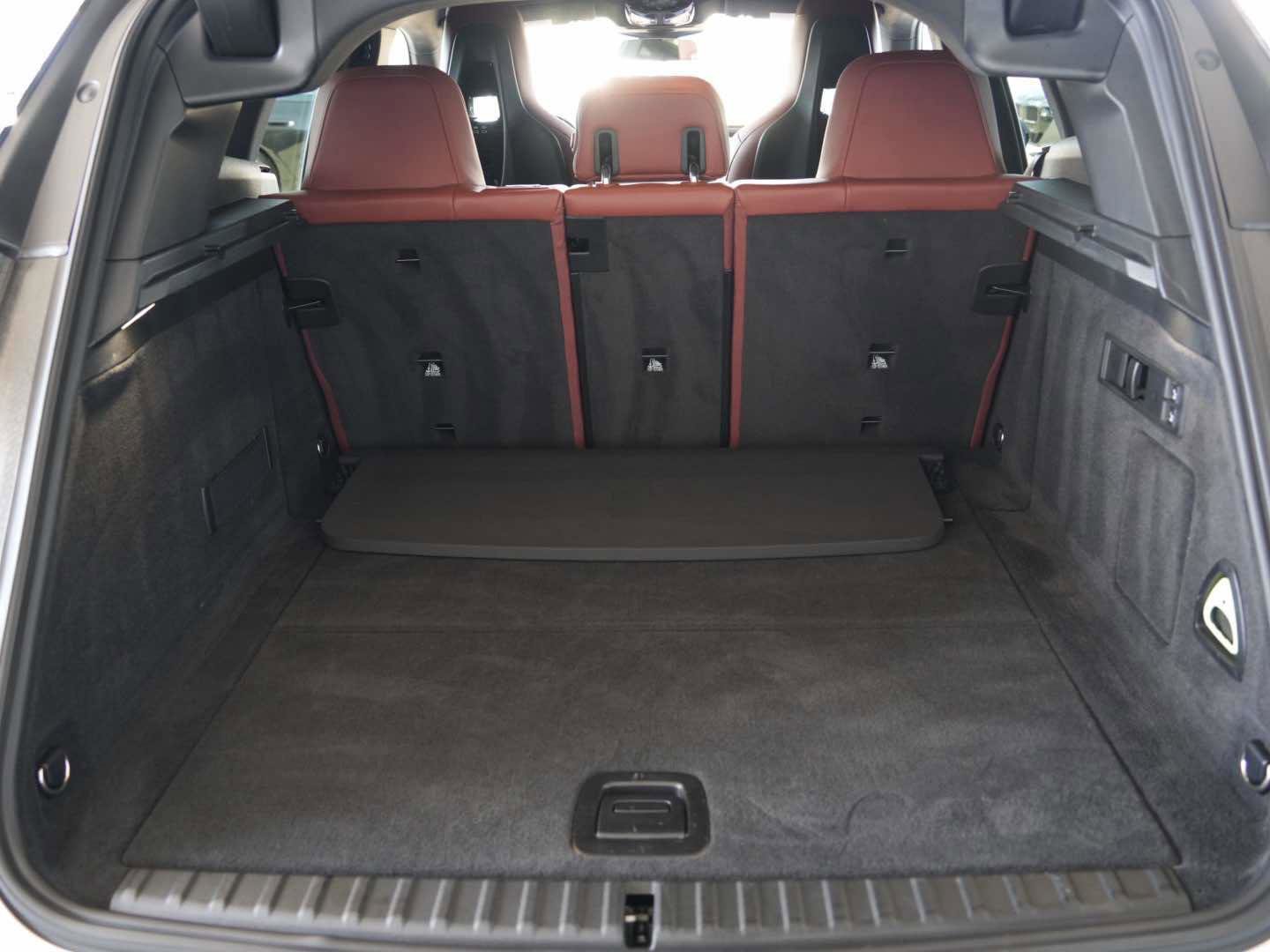 Used 2022 BMW iX xDrive50 image 22