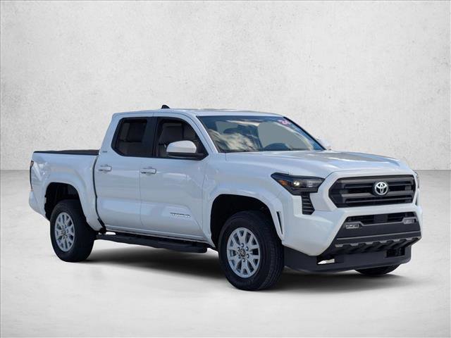 Used 2024 Toyota Tacoma SR5 image 3
