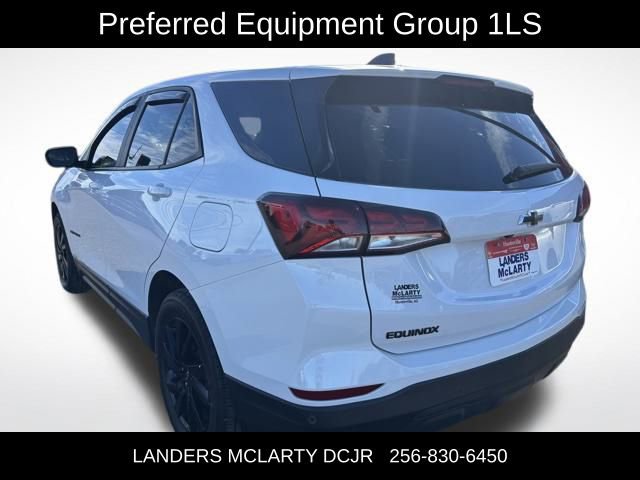 Used 2023 Chevrolet Equinox LS w/ LS Convenience Package image 4
