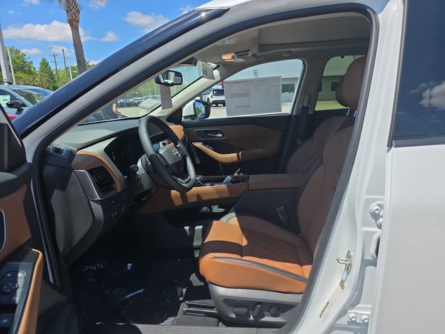 New 2026 Nissan Rogue Platinum w/ Platinum Premium Package AWD/4WD image 11
