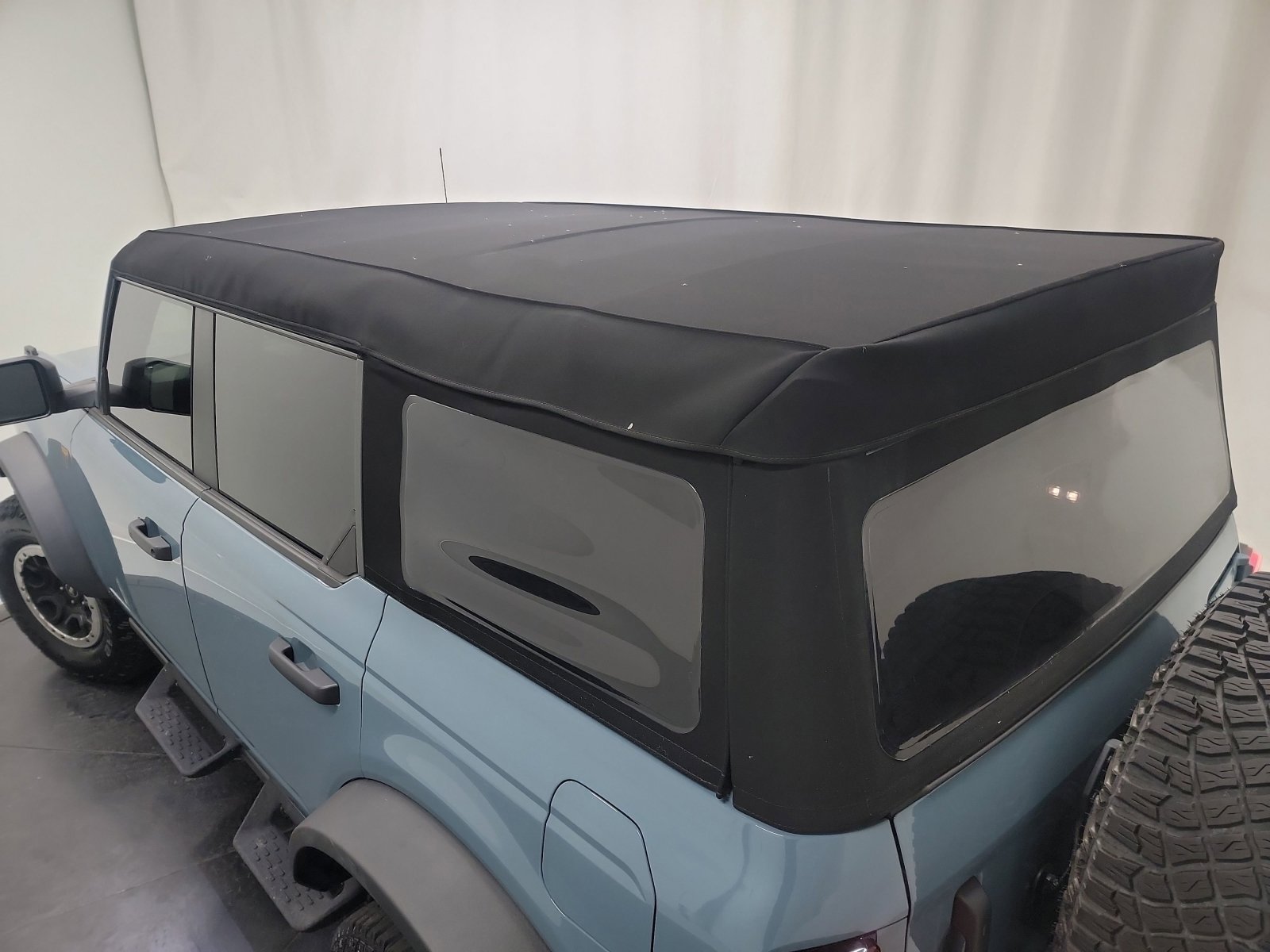 Used 2023 Ford Bronco Badlands image 24