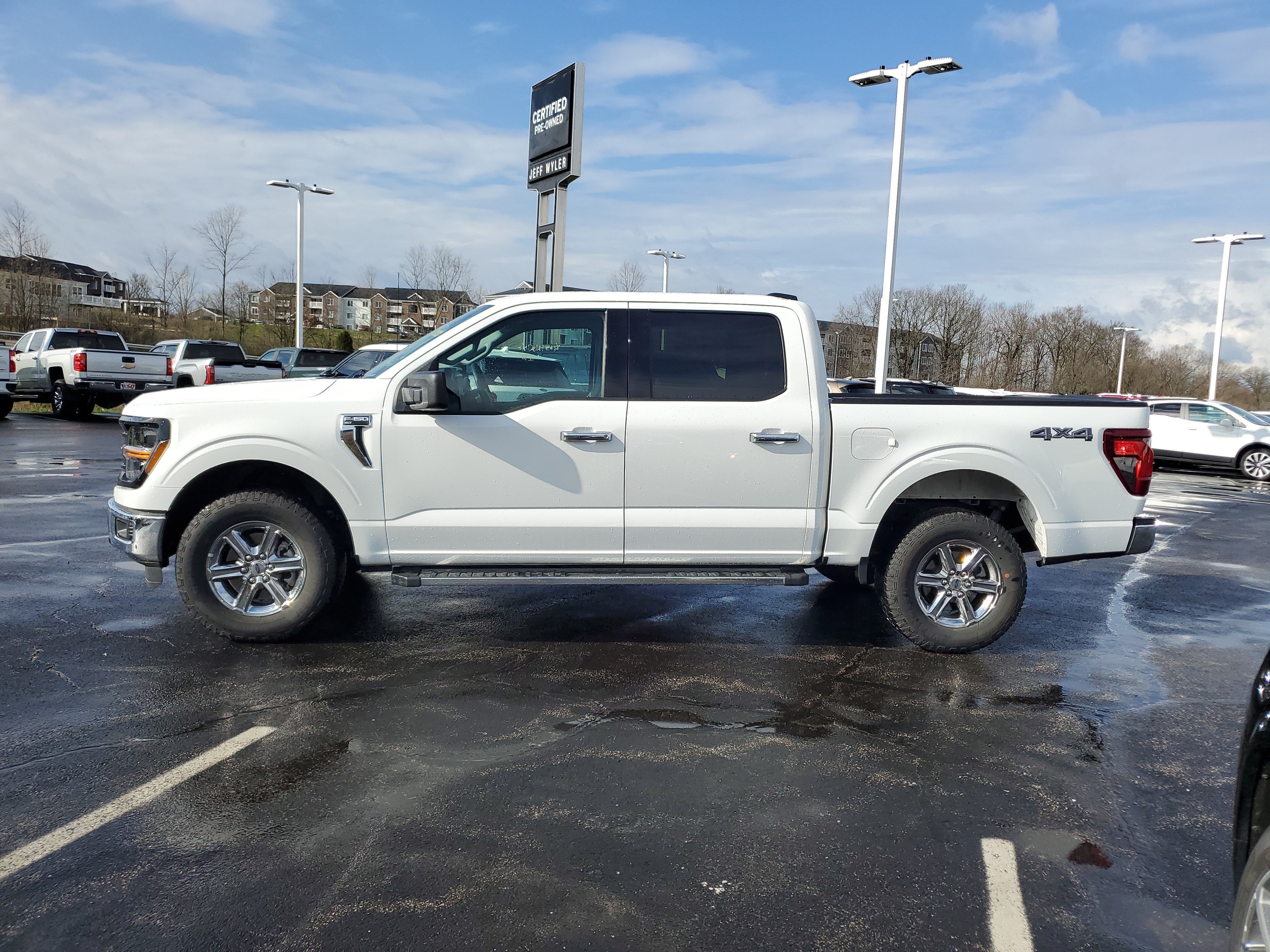 Used 2025 Ford F150 XLT w/ Equipment Group 301A Standard AWD/4WD image 7