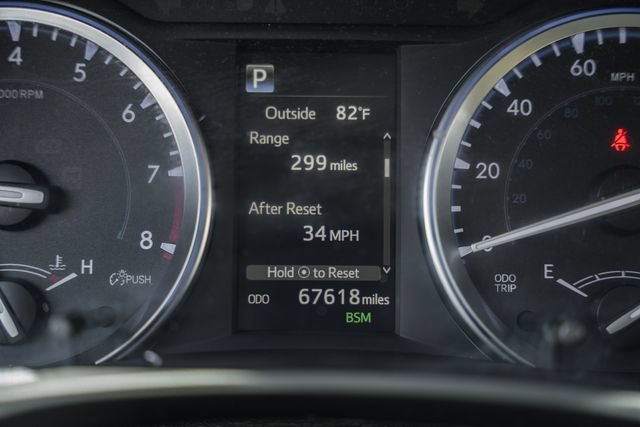 Used 2019 Toyota Highlander Limited Platinum AWD/4WD image 46