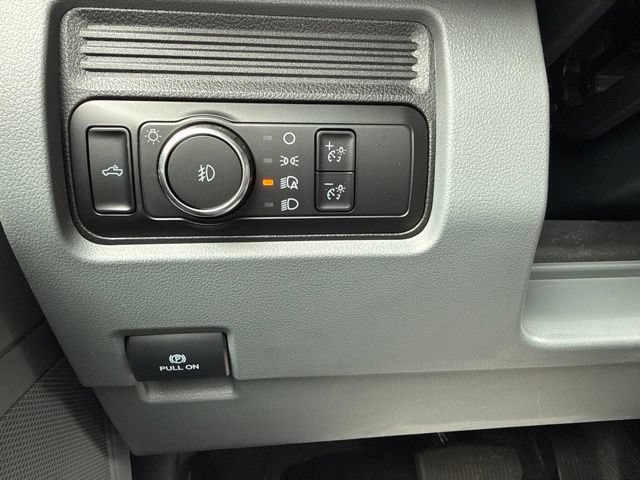 Used 2023 Ford F350 XL AWD/4WD image 23