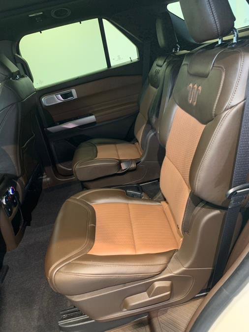 Used 2021 Ford Explorer King Ranch w/ Premium Technology Package image 26