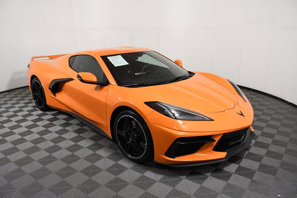 Used 2023 Chevrolet Corvette Stingray Premium Cpe w/ Z51 Performance Package image 8