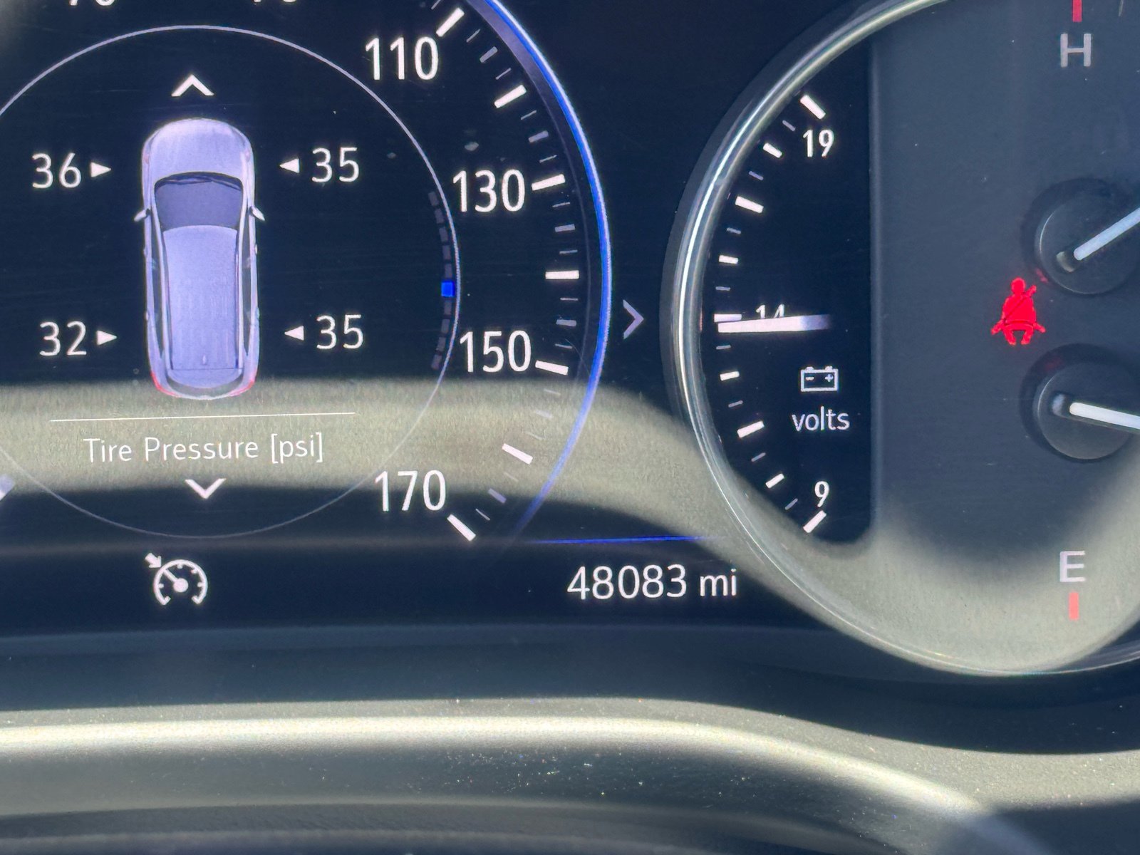 Used 2024 Buick Enclave Premium image 24