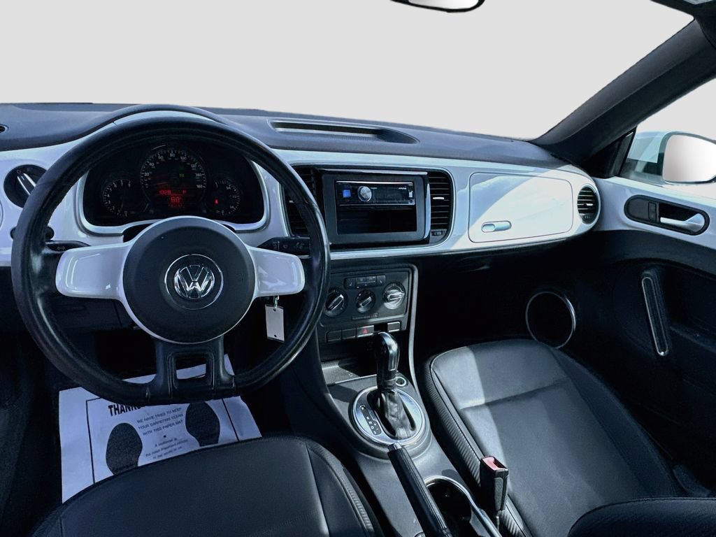 Used 2012 Volkswagen Beetle 2.5 FWD image 23