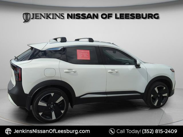 Certified 2025 Nissan Kicks SR image 5