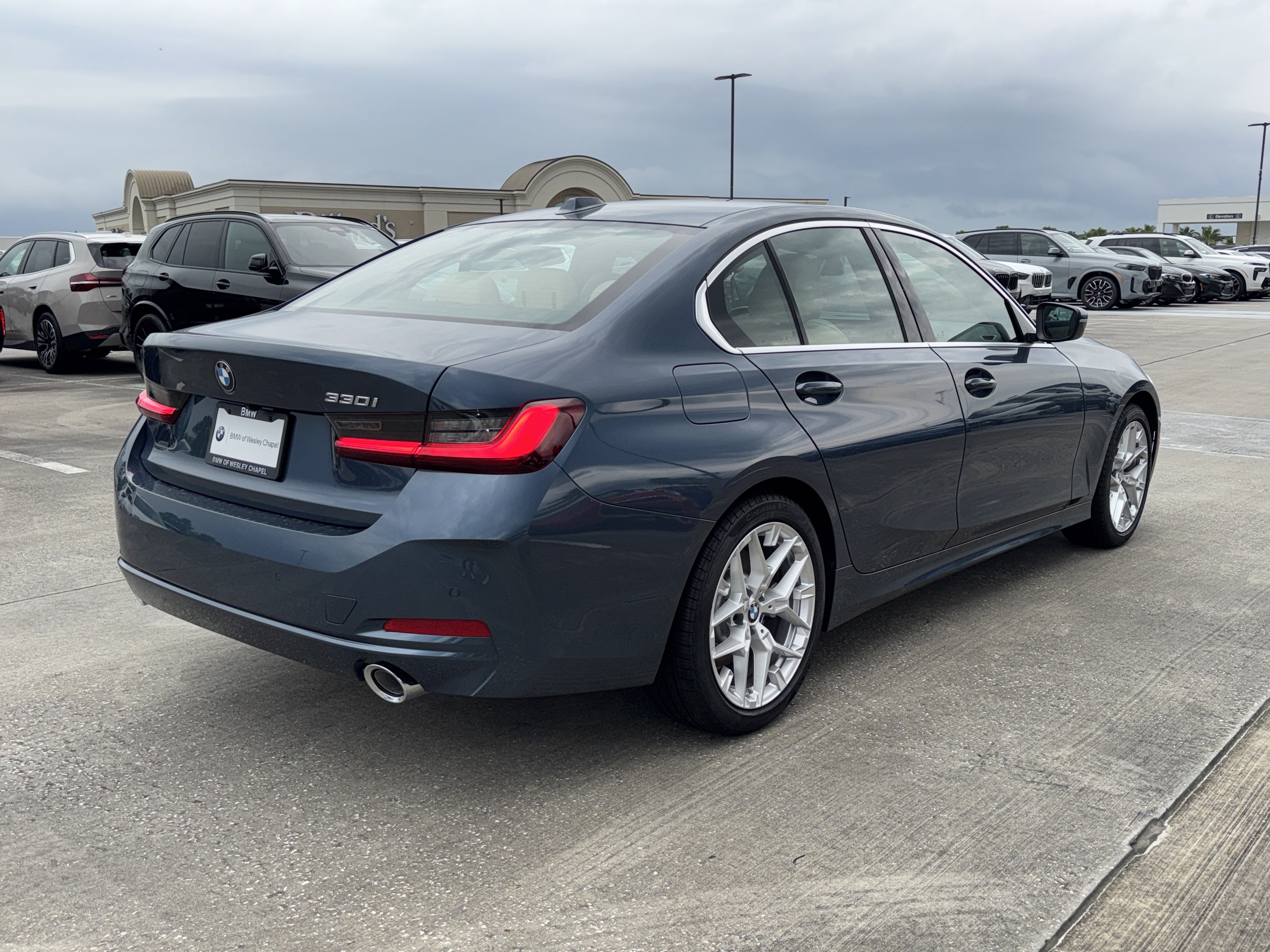 New 2026 BMW 330i Sedan w/ Premium Package RWD image 7