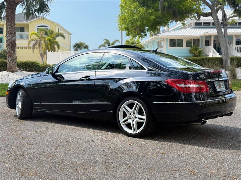 Used 2011 Mercedes-Benz E 350 Coupe image 3