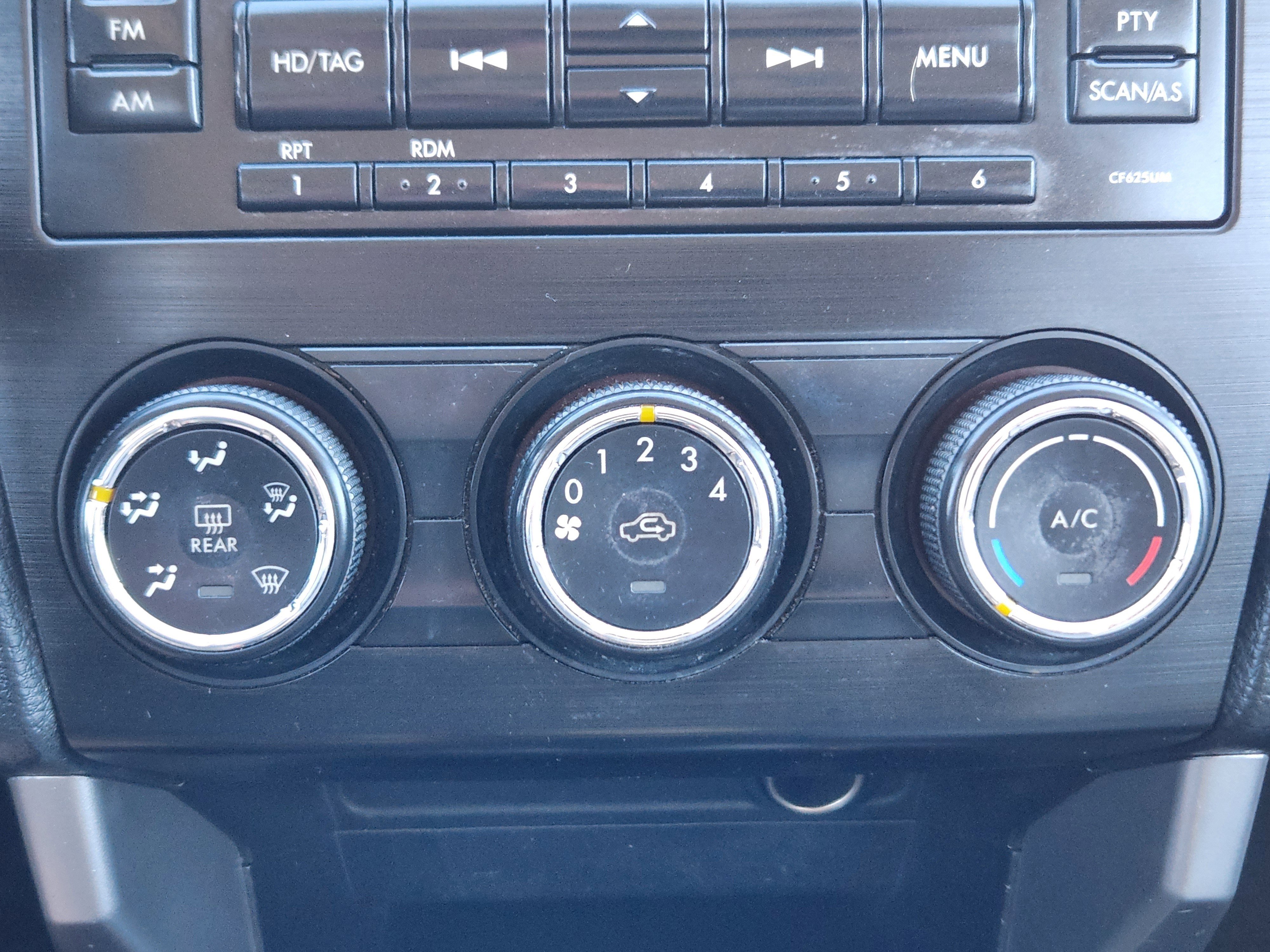 Used 2015 Subaru Forester 2.5i Premium w/ All-Weather Package image 15