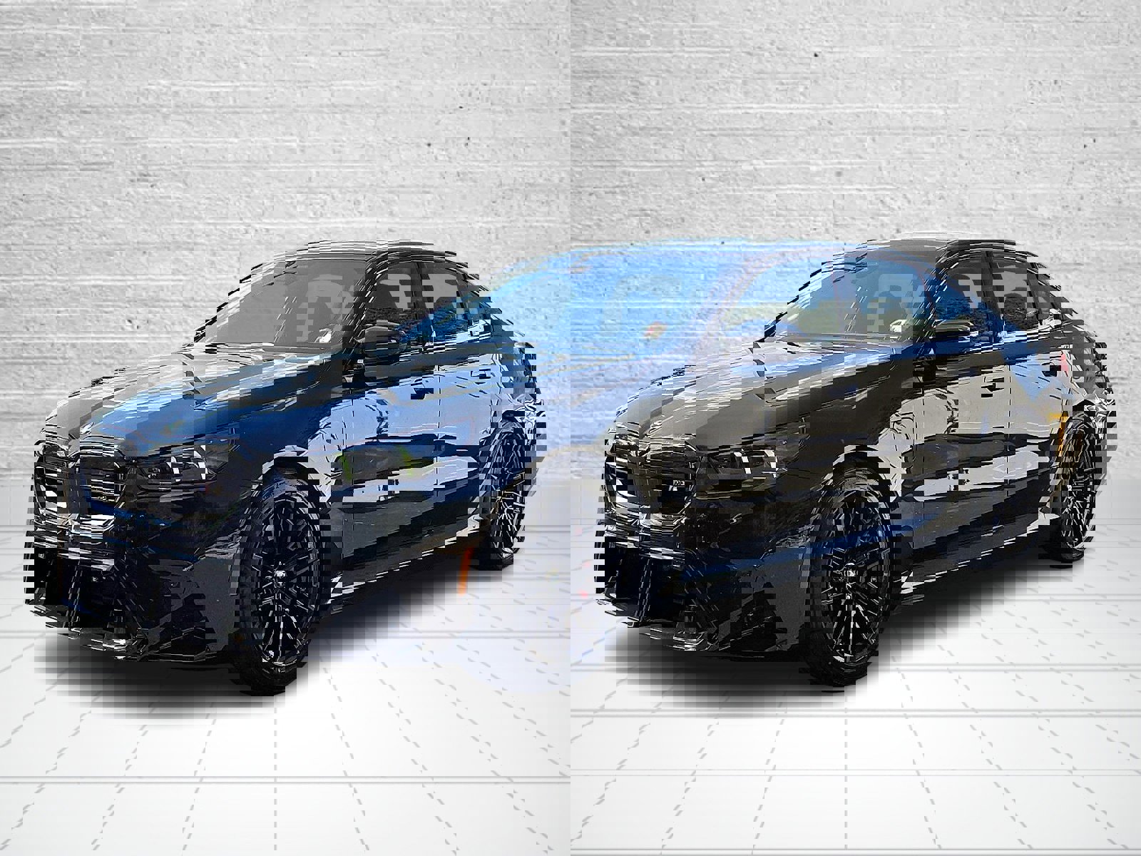 Used 2025 BMW M5 w/ Executive Package image 3