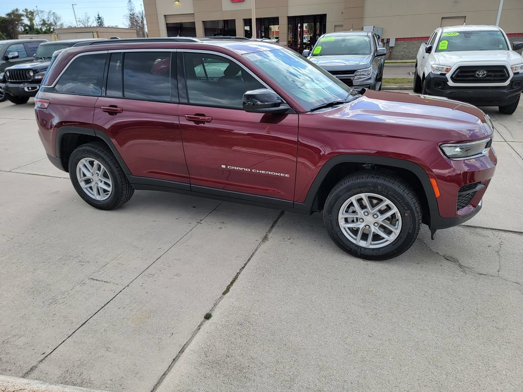 New 2026 Jeep Grand Cherokee Laredo X AWD/4WD image 8