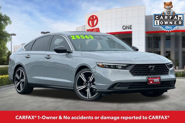 Used 2024 Honda Accord Sport image 2